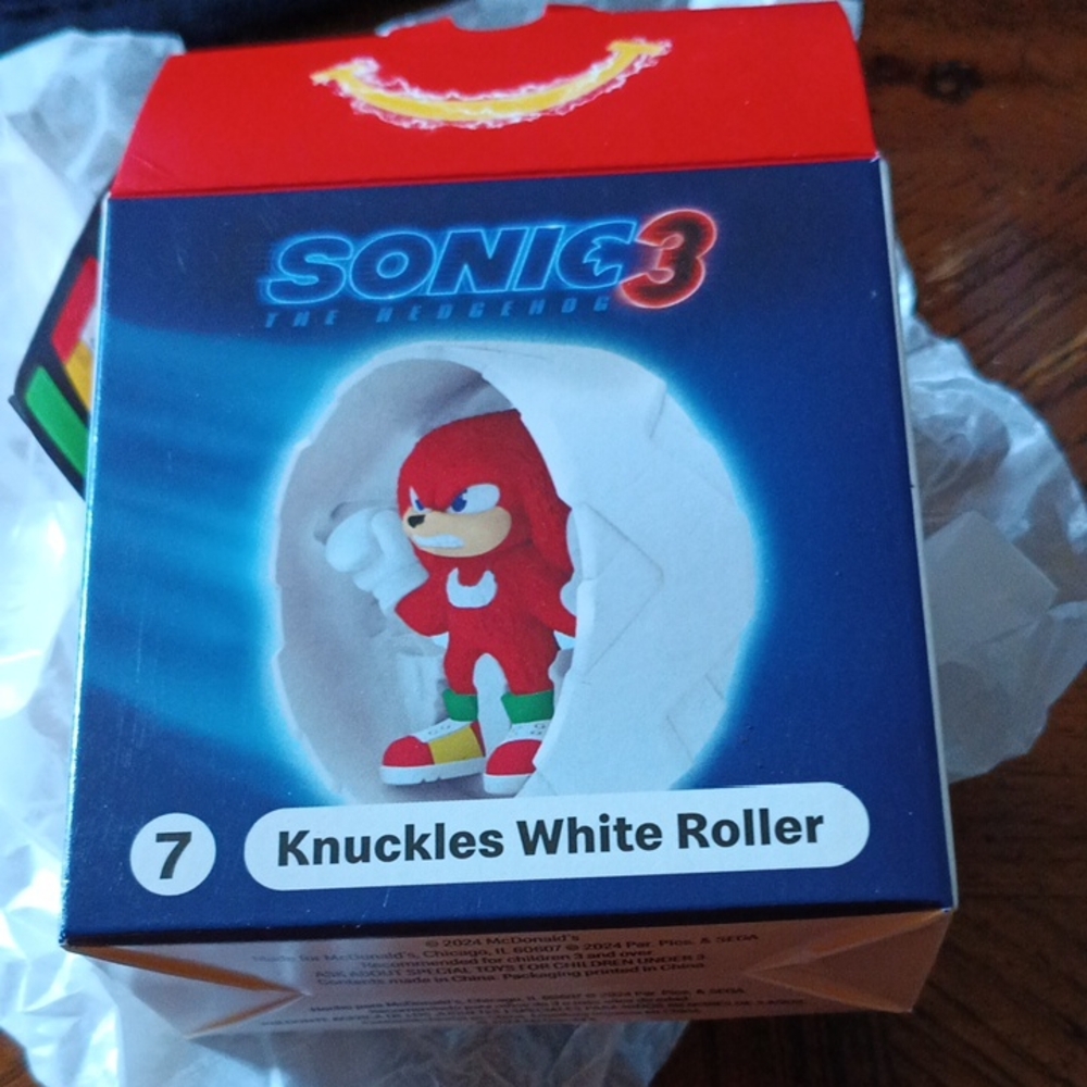McDonald's Sonic 3 Knuckles White Roller - Red and White